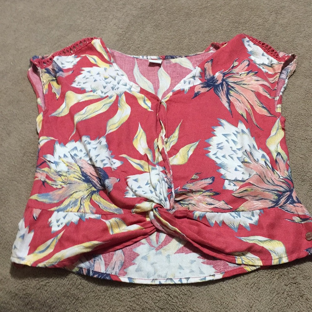 Roxy floral top